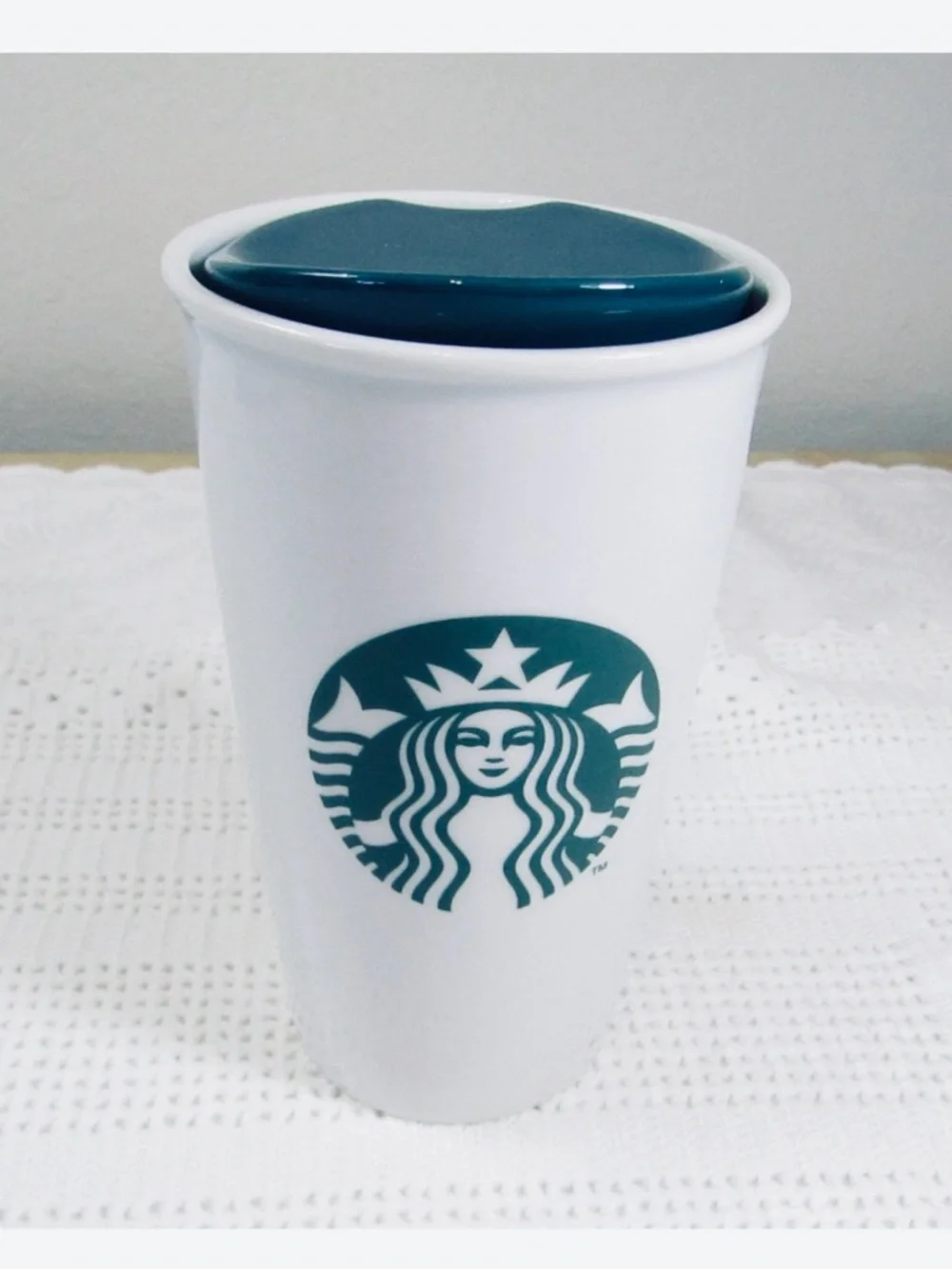 2015 Starbucks  White Travel Tumbler/Lid Ceramic  Mickey Mouse Collector Mug